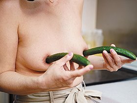 熟女白濁マン汁野菜オナニー 2　サンプル画像08